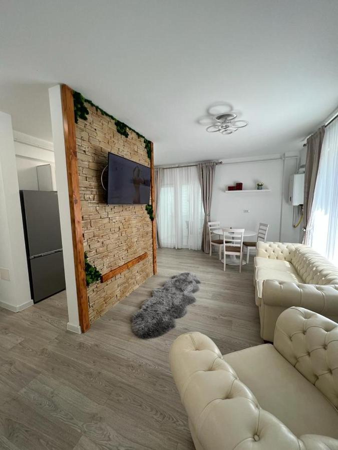 Urban Apartments And Studios - City Center Яссы Экстерьер фото