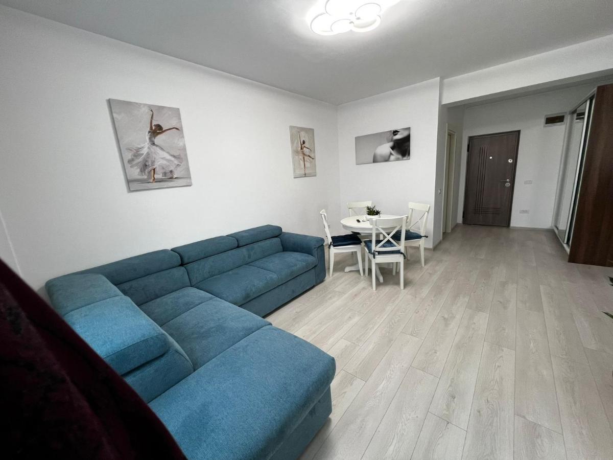 Urban Apartments And Studios - City Center Яссы Экстерьер фото