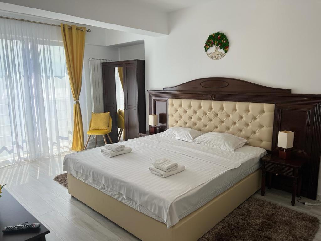 Urban Apartments And Studios - City Center Яссы Экстерьер фото