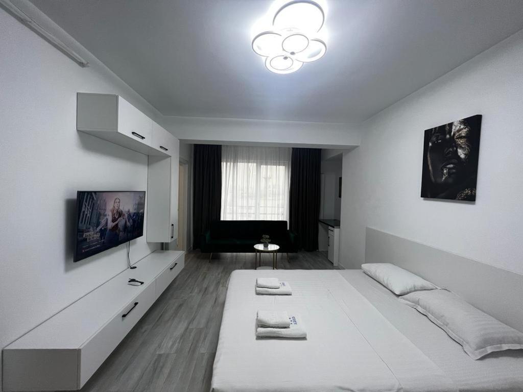 Urban Apartments And Studios - City Center Яссы Экстерьер фото